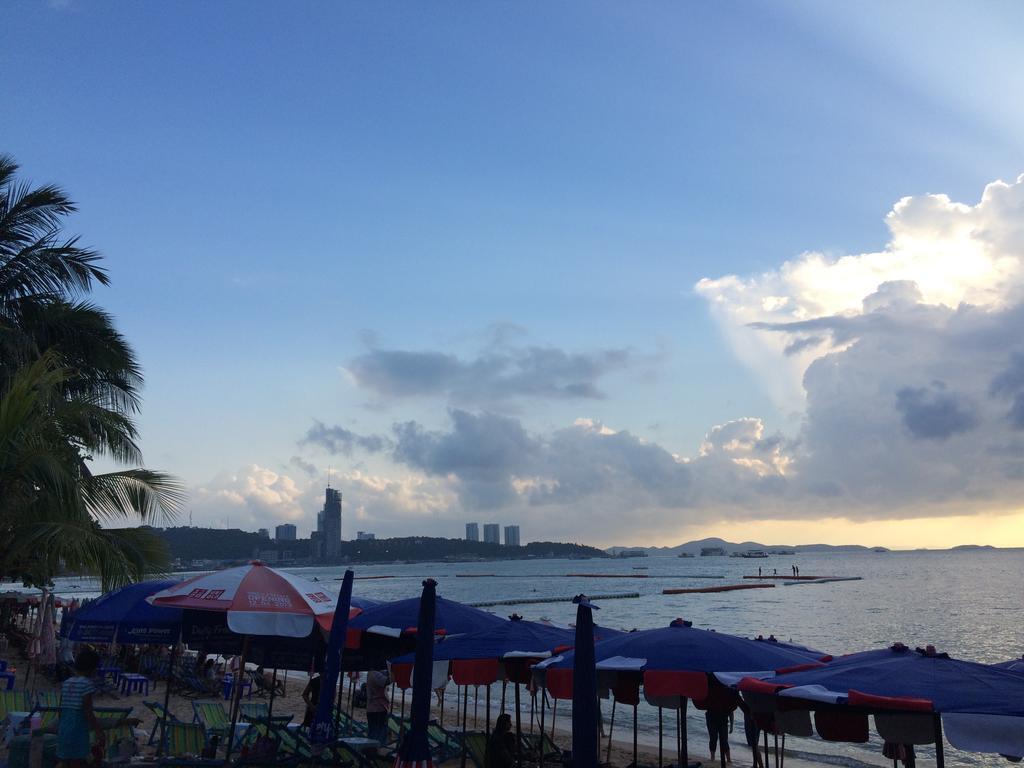 Base Central Pattaya By Alex מראה חיצוני תמונה